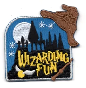WIZARDING FUN Iron On Patch Actors Wizard Show Magic - Picture 1 of 1