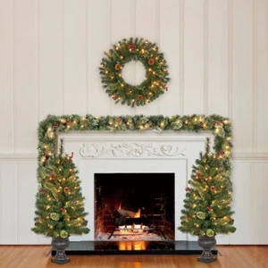 Holiday Living 4pc Holiday Decor Set. - Picture 1 of 3