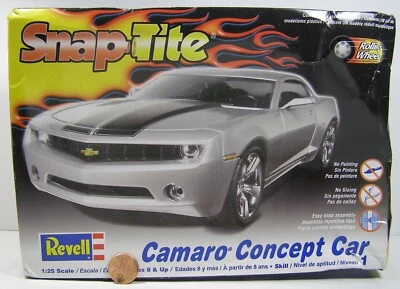 Revell Plastic Model Kit Snap-Tite Camaro Concept Car 1:25 Dam. Box 85-1944 2007 - Image 1 of 4