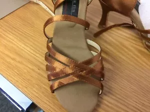 Stephanie Elite Ballsaal Tanz Beruf dunkelbraune Satinschuhe. Größe 5,5 Absatz 2,5 - Bild 1 von 5
