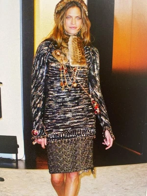 RARO Vestido Suéter de Lana Con Cuentas Vintage Pre Otoño 2004 CHANEL 04A Tejido FR-36/38 Foto 1 de 4