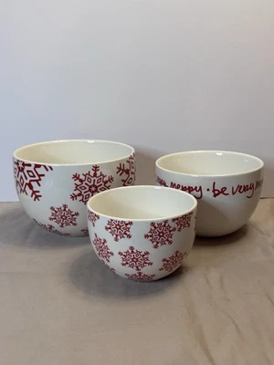 Caja y barril "Be Very Merry" Juego de 3 cuencos para anidar copo de nieve blanco y rojo Foto 1 de 4