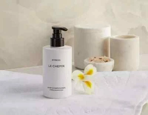 ByRedo LE CHEMIN CONDITIONER 300ml Luxury Hotel Collection Exclusives 10.1 oz. - Picture 1 of 4