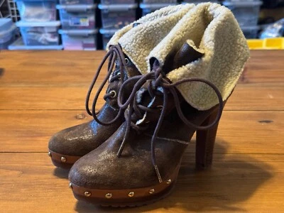 Michael Kors Mujer Cuero Marrón Tachonado Piel de Oveja Forrado Botines Talla US 6M Foto 1 de 4