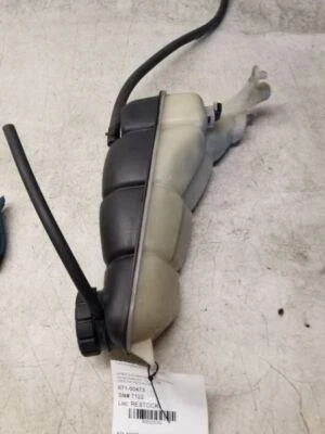 1996 -02 Mercedes-Benz E300 E320 E55 - Coolant Reservoir - 2105000549 - R225152 - Изображение 1 из 4