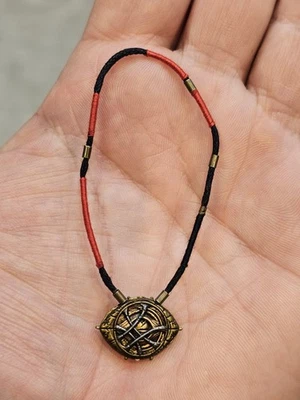 1/6 Amuleto Ojo de Agamotto Hot Toys Spider-Man No Way Home MMS629 Doctor Strange Foto 1 de 2