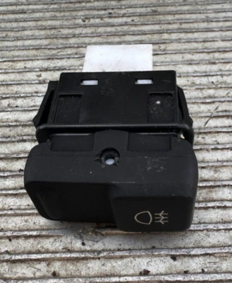 Mazda MX5 1.6 Turbo 2003 Fog Light Switch - Image 1 of 3