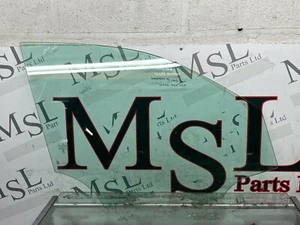 (AS) MERCEDES BENZ W253 GLC CLASS HATCHBACK FRONT WINDOW DOOR GLASS RIGHT SIDE - Picture 1 of 3
