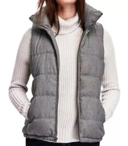 Old Navy Light Gray Quilted Puffer Vest Women's Medium Winter Layer NWT - Picture 1 of 11