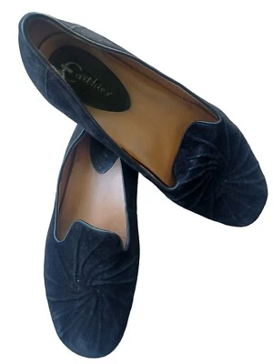 Zapatos planos EARTHIES para mujer talla 10B Zuma de gamuza negros Foto 1 de 4