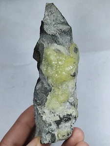 330 gms Of Brucite Crystals On Matrix From Baluchistan, Pakistan. - Picture 1 of 11