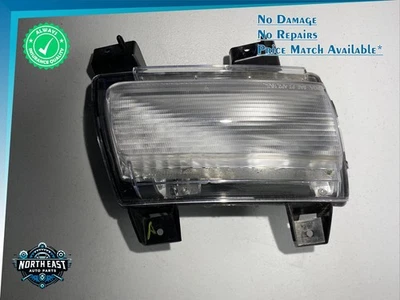 Передняя лампа JEEP WRANGLER R VIN X (6-я цифра, корпус JL), парковочная лампа поворотник,  - Изображение 1 из 4