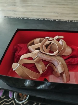 chaussures femme 37 - Photo 1/4