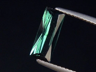 Indigolith / blauer Turmalin 1,34 Ct. Baguette (5237t) - Bild 1 von 2