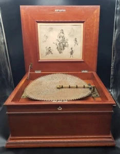 Antique 19th Century 15 1/2” Disc Dual Comb Ornate Regina Music Box & 33 Discs - Picture 1 of 11