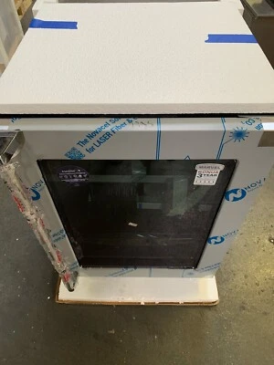 Refrigerador incorporado Marvel MPRE424-SG81A 24" DIESTRO - acero inoxidable con puerta de vidrio Foto 1 de 4