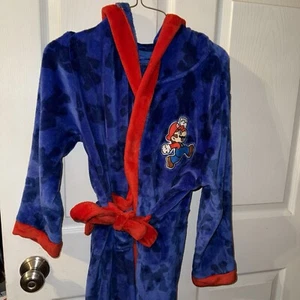 Mario Kart Robe - Picture 1 of 7
