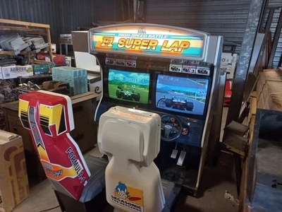 Borne d’arcade SEGA F1 Super Lap Twin (2 joueurs) - Photo 1/4