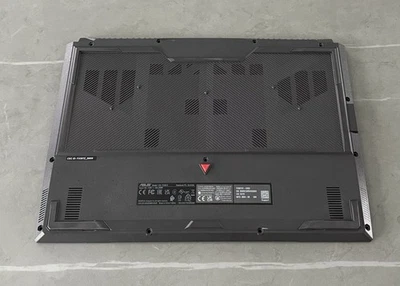 3CNJKBAJN70 ASUS TUF Gaming F15 FX507ZC 15.6" OEM Estuche Inferior Base Cubierta Baja Foto 1 de 2