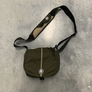 Crumpler Camera Bag Green Pretty Boy 4000 XL Shoulder Strap - Picture 1 of 8