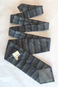 NWT Kilburne and Finch Men's Neck Tie 100% Silk Geometric Black Multicolor Rings - Picture 1 of 11