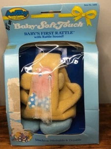 De colección 1984 Amtoy Baby Soft Touch sonajero bebé primer sonajero mono lavable a máquina - Imagen 1 de 10
