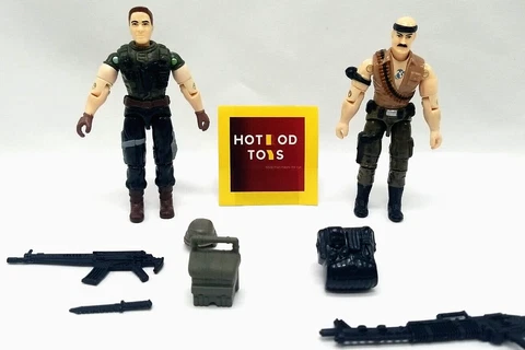 Hasbro GI Joe Collector’s Special Edition GUNG HO & LEATHERNECK Set (2001) Cover