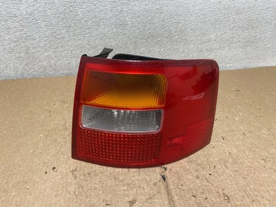 Luz trasera lateral derecha pasajero Audi A6 Wagon 2001-2005 OEM V3245 DW Foto 1 de 4