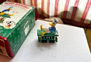 1998 DONALD'S PASSENGER CAR #4 MICKEY EXPRESS MERRY MINIATURES ORNAMENT NIB - Picture 1 of 3