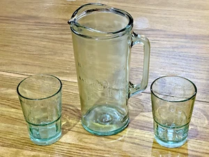 BACARDI GLASS JUG + 2 GLASSES - COCKTAIL PITCHER PUB HOME BAR PARTY BBQ - Picture 1 of 8