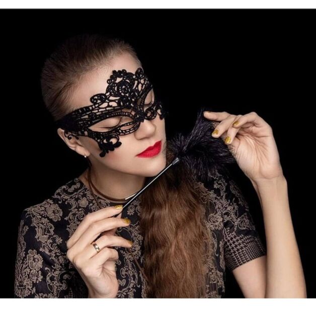 Black Lace Masquerade Mask With Black Feathers Masked Ball Women's Lace Mask  Wedding Masquerade Bridal Wedding Fall Festival Outfit 