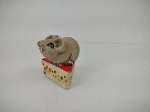 Artesania Rinconada Mouse On Cheese Figurine 2" Tall - Picture 1 of 12