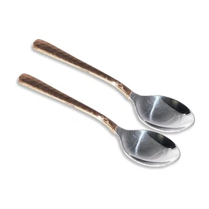 Cuchara de té tradicional india de acero y cobre diseño martillado - Imagen 1 de 4