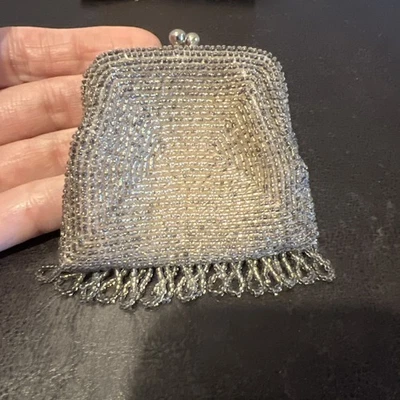 Старинный ар-деко Flapper эпохи металлический серебряный бисер ручная сумка монета сумочки - Изображение 1 из 4