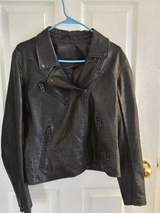 Chaqueta de moto en blanco de cuero sintético NYC con tacones recortados negra talla lg - Imagen 1 de 5