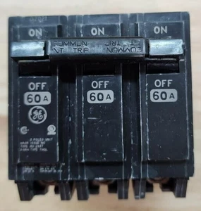 New GE THQL32060 60 amp 3 pole 240v Plug in THQL Circuit Breaker - Picture 1 of 1