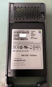 Samsung PM1635a MZ-ILS800B 960Go SSD 2,5" SAS HP, DELL, 512b par seconde (Lire Desc) - Photo 1/3