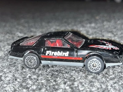 Matchbox 1982 Pontiac Firebird SE #211 Foto 1 de 3