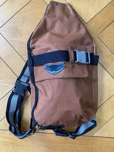 Sony Playstation Official inFAMOUS 2 Cosplay McGrath Sling Rucksack Tasche - Bild 1 von 9