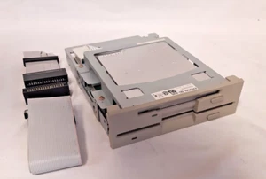 EPSON 5.25 / 3.5 COMBO FLOPPY DRIVE, FITS IN ONE 5.25 BAY,W/ CABLE,NEW OLD STOCK - Picture 1 of 12