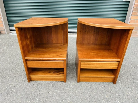 Beautiful Pair of Mid Century Danish Modern Teak bedside Nightstands Cover