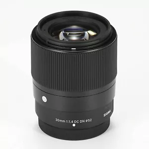 Sigma Objektiv 30 mm f/1,4 DC DN Contemporary (Nikon Z) – 302973 - Bild 1 von 1