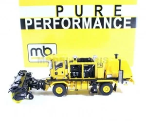 TWH TWH073 OshKosh MB 4600 AEROPORTO Sweeper CAMION MB - TWH - TWH073 - 1:50 - Foto 1 di 3