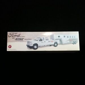 First Gear FORD F-250 Pickup Crew Cab with EXISS  Horse Trailer 1:34 Scale NICE 