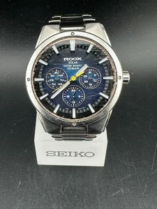 Reloj de cuarzo Seiko Alba Roox para hombre solar día fecha esfera azul 39 mm V14J-0B00 - Imagen 1 de 11