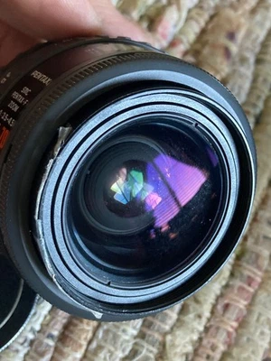 SMC Pentax-F 35-70mm F3.5-4.5 Zoom, Hazy, Cracked front rim-NO RESERVE - Image 1 of 4