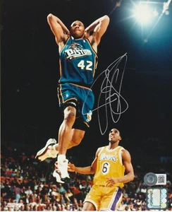 JERRY STACKHOUSE (Detroit Pistons) Signed 8x10 PHOTO Beckett Authentication BAS - Picture 1 of 2