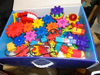 Wacky Wigglers Motorized Building Gear Set Motorized Light Up Kids Toy  - Image 1 of 2