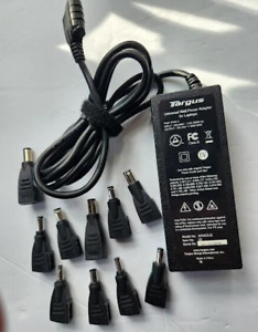TARGUS Universal AC Power Supply Adapter Charger 90W 15-24V APA64-A With 10 Tips