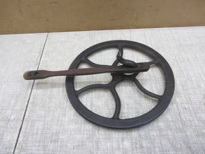 VTG ANTIQUE 1920s SINGER TREADLE SEWING MACHINE CAST IRON DRIVE BELT PULLEY - Picture 1 of 8